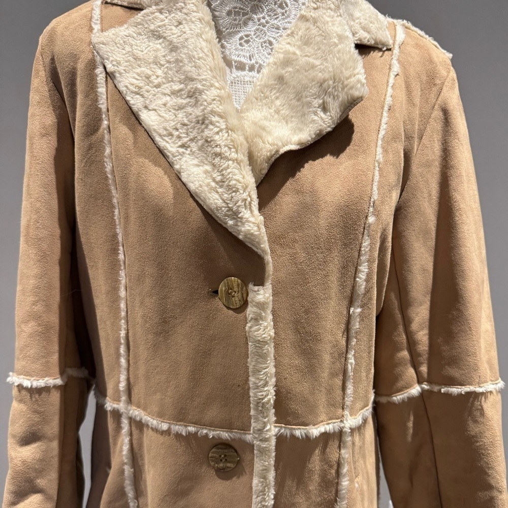 Jones New York Faux Sheepskin Coat Sz M - Picture 2 of 5